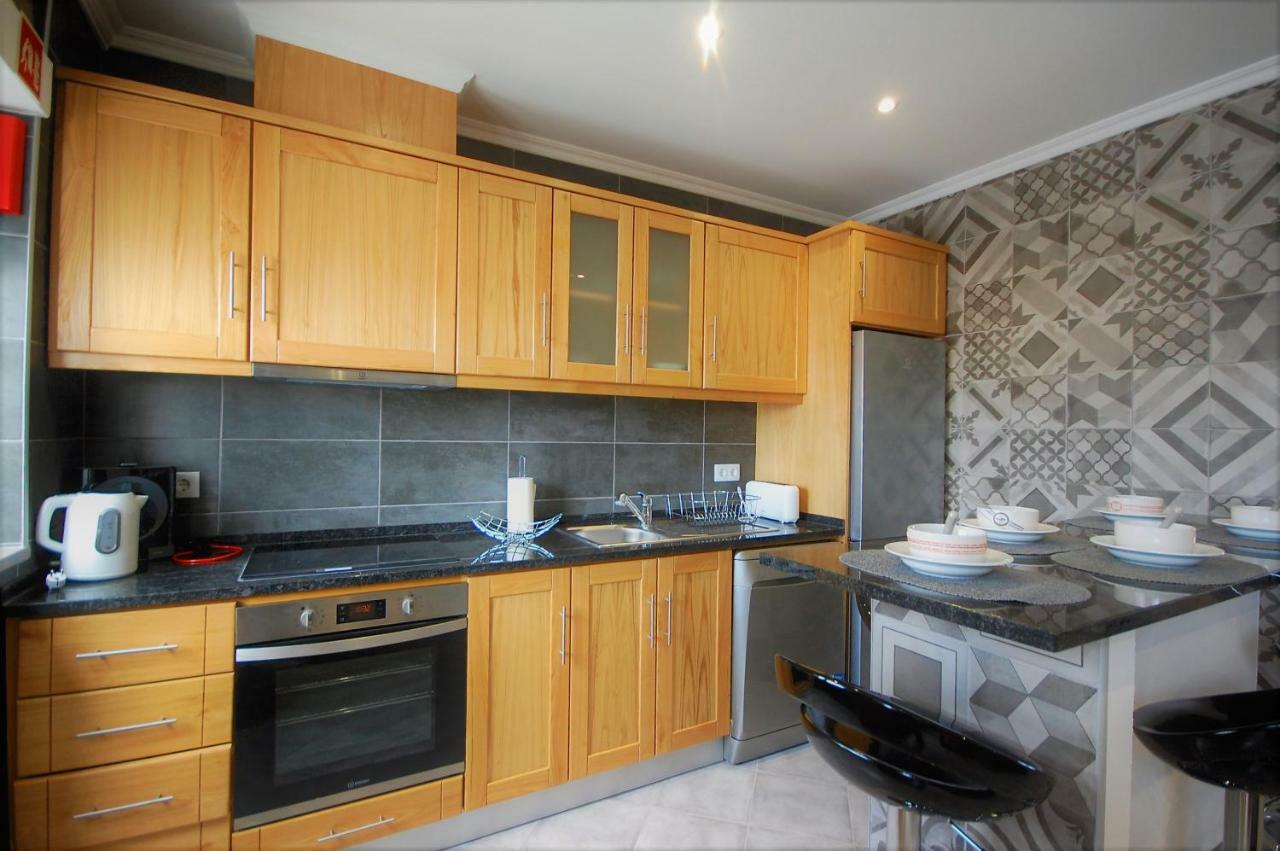 Vila Baltum - Free Private Parking - Wifi - Airco # By Bedzy # Albufeira Exteriör bild
